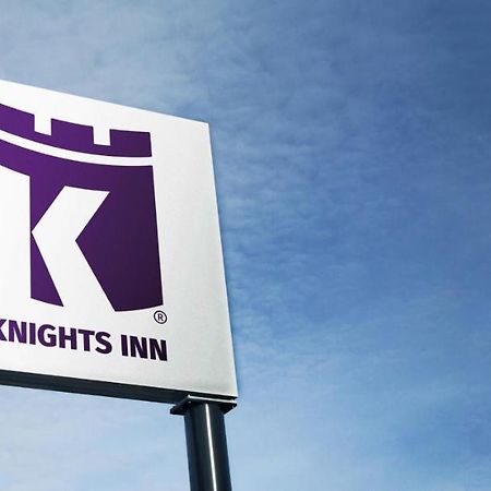Knights Inn Center Valley Экстерьер фото